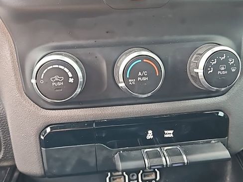 Used 2021 RAM 1500 Rebel image 17