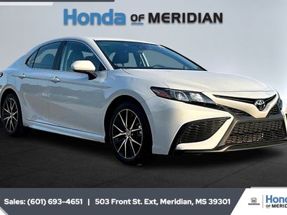 Used 2024 Toyota Camry SE