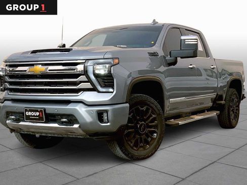 Used 2025 Chevrolet Silverado 2500 High Country w/ Technology Package image 1