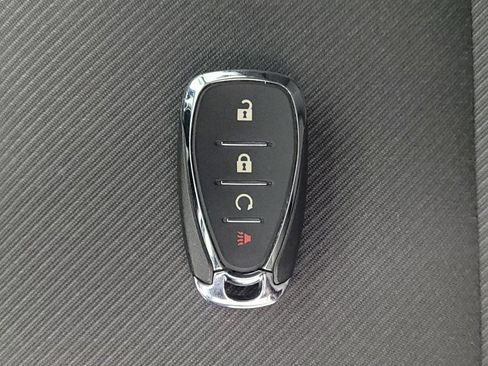 Used 2025 Chevrolet Blazer LT FWD image 32