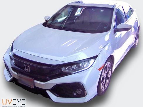 Used 2018 Honda Civic EX image 3