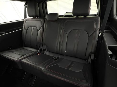 Used 2022 Ford Expedition Max Limited AWD/4WD image 20