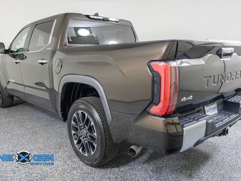 Used 2024 Toyota Tundra Limited AWD/4WD image 5