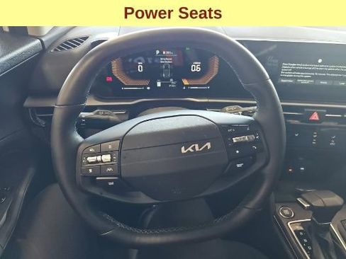 Used 2026 Kia Sportage LX w/ LX Convenience Package AWD/4WD image 11
