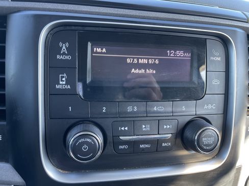 Used 2018 RAM 3500 Tradesman w/ Chrome Appearance Group image 20