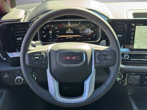 New 2026 GMC Sierra 1500 Elevation image 16