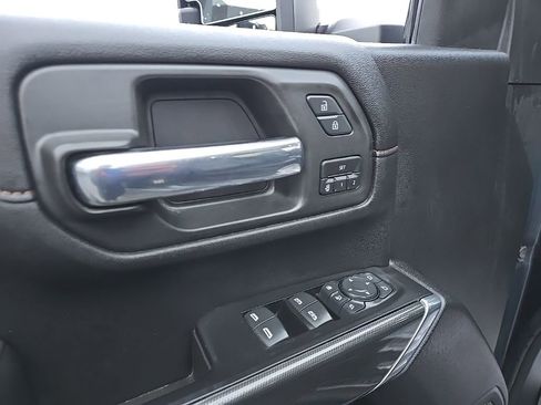 Used 2020 GMC Sierra 2500 AT4 w/ AT4 Premium Package image 14