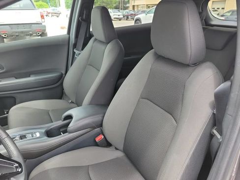 Certified 2022 Honda HR-V Sport image 5