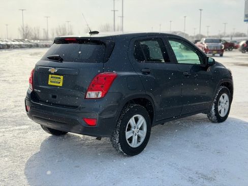 Used 2021 Chevrolet Trax LS w/ Tint and Cruise Package image 6