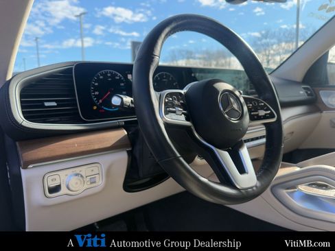 Certified 2022 Mercedes-Benz GLS 450 GLS 450 image 17