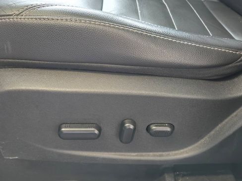 Used 2014 Ford C-MAX Energi SEL w/ Equipment Group 302A image 13