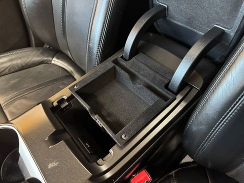 Used 2017 Lincoln MKX Reserve w/ Luxury Package image 32