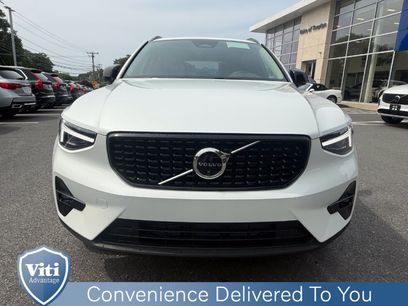 New 2026 Volvo XC40 B5 Ultra w/ Protection Package Premier