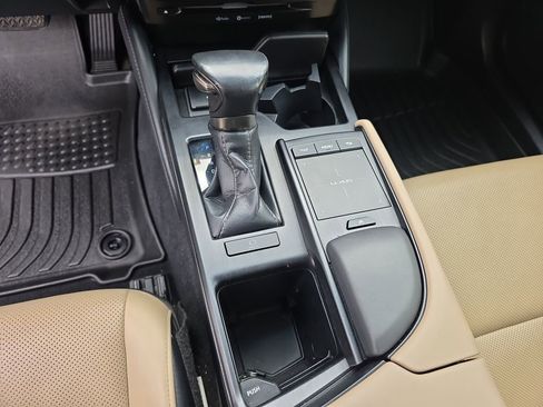 Used 2021 Lexus ES 350 w/ Premium Package FWD image 30