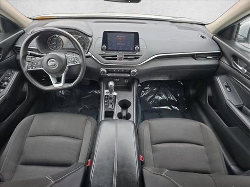 Used 2019 Nissan Altima 2.5 S image 9