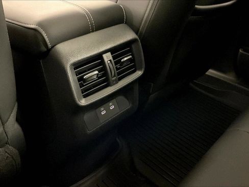 New 2025 Nissan Murano SL image 31