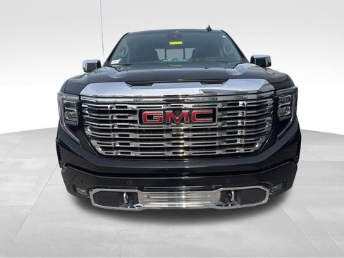 Used 2024 GMC Sierra 1500 Denali w/ Denali Reserve Package image 2