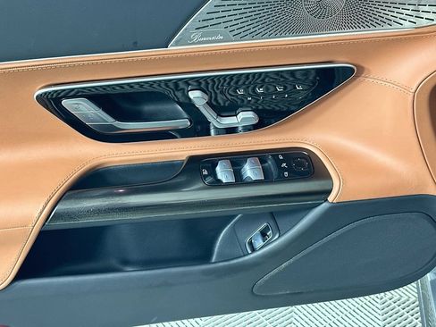 Certified 2022 Mercedes-Benz SL 55 AMG 4MATIC image 18