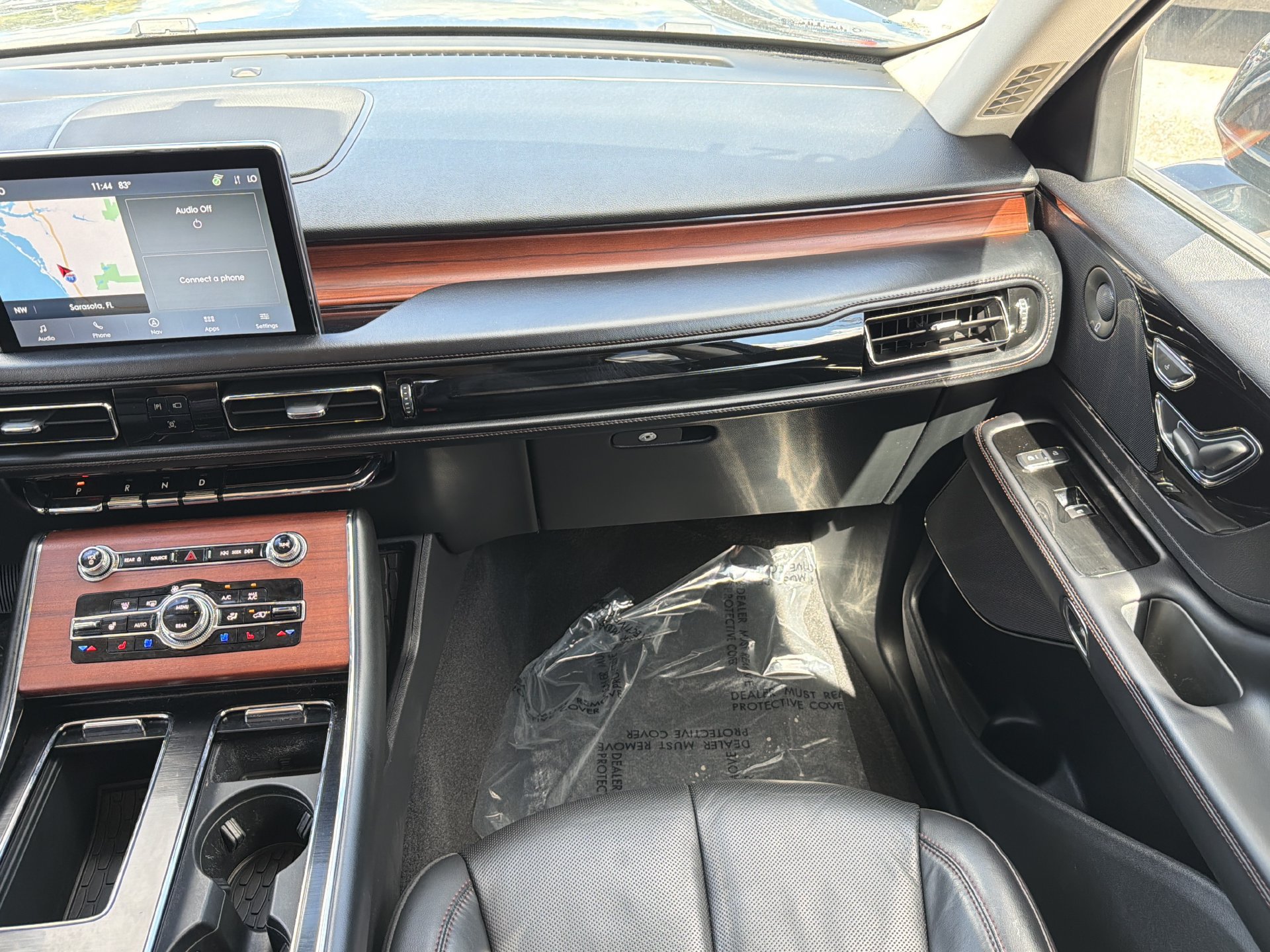 Used 2021 Lincoln Aviator Reserve w/ Equipment Group 201A AWD/4WD image 14