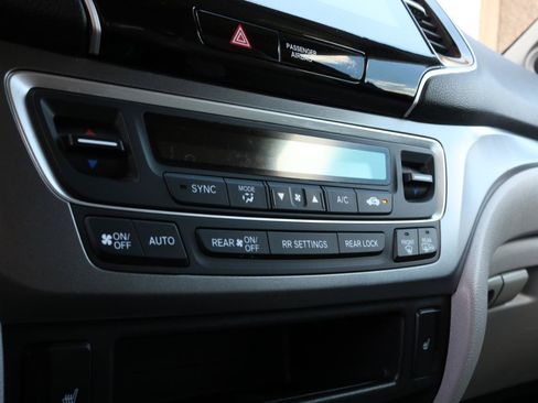 Used 2019 Honda Pilot EX-L image 29