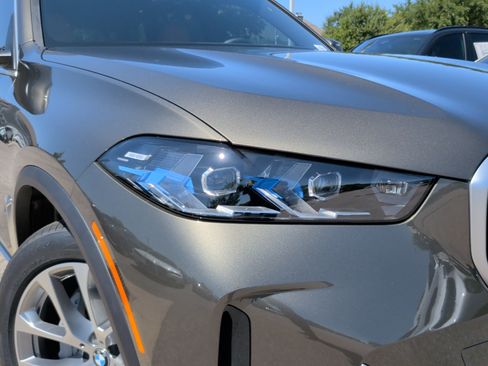 New 2026 BMW X5 sDrive40i RWD image 3