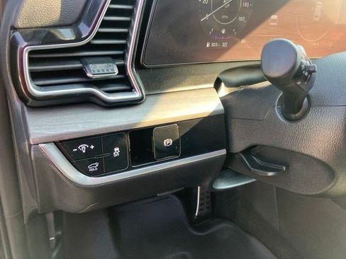Used 2024 Kia Sportage X-Pro Prestige AWD/4WD image 15