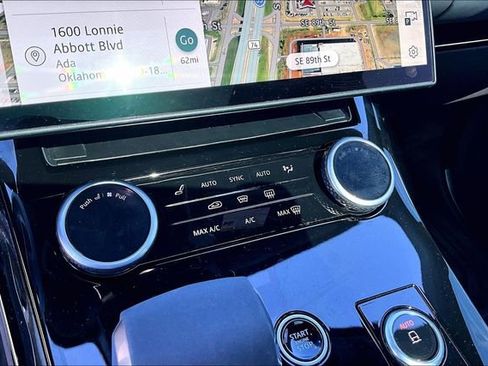 Used 2023 Land Rover Range Rover Sport SE Dynamic image 23