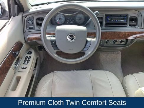 Used 2008 Mercury Grand Marquis GS RWD image 3