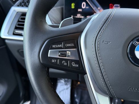 Used 2026 BMW X5 sDrive40i w/ Premium Package image 24