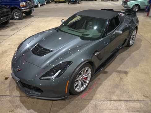 Used 2017 Chevrolet Corvette Z06 RWD image 30