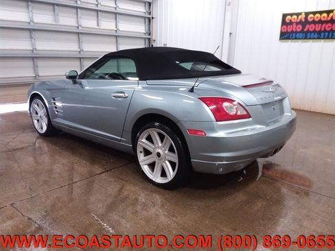 Used 2005 Chrysler Crossfire Limited image 6