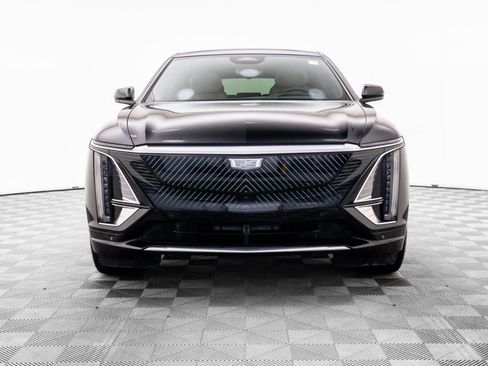 Certified 2026 Cadillac Lyriq Signature Luxury w/ Nappa Leather Package AWD/4WD image 10