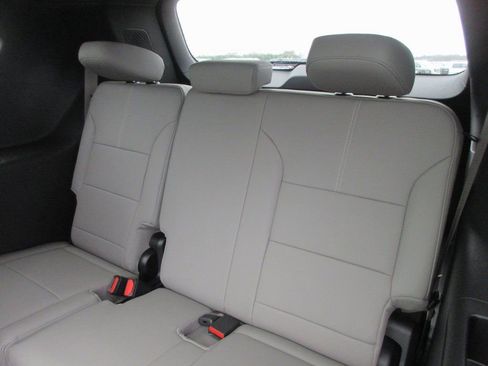 New 2026 GMC Acadia Elevation w/ Super Cruise Package AWD/4WD image 15