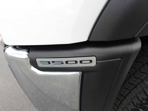 New 2026 GMC Sierra 3500 Pro w/ Convenience Package RWD image 13