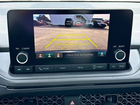 Used 2023 Honda Accord EX image 31