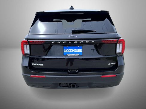 New 2026 Ford Explorer Active AWD/4WD image 6