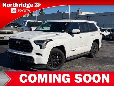 Used 2024 Toyota Sequoia SR5 image 1
