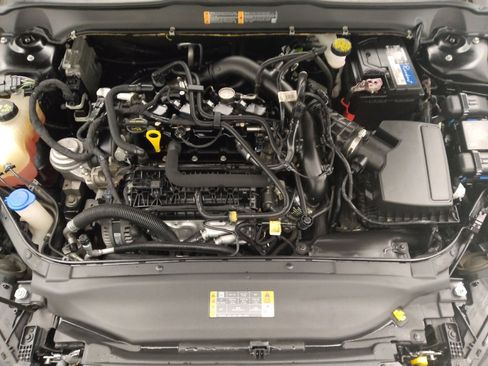 Used 2019 Ford Fusion SE image 30