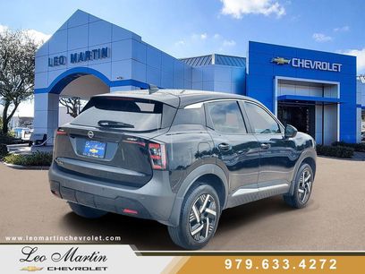 Used 2025 Nissan Kicks SV