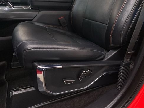 Certified 2022 Ford F150 Lariat w/ Equipment Group 502A High image 17