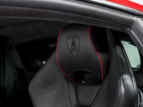 Used 2020 Lamborghini Huracan EVO AWD/4WD image 20