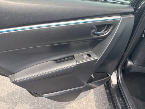 Used 2016 Toyota Corolla S FWD image 16