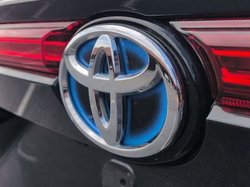 Certified 2024 Toyota Venza Limited AWD/4WD image 30