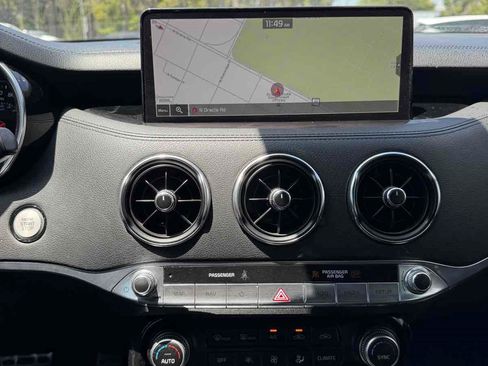 Used 2022 Kia Stinger GT-Line w/ Sun & Sound Package RWD image 13