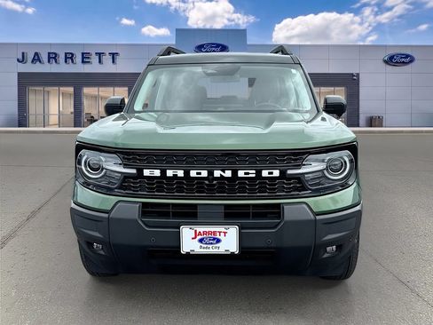 Certified 2025 Ford Bronco Sport Outer Banks w/ Outer Banks Tech Package+ AWD/4WD image 2