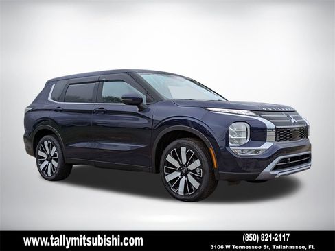 New 2026 Mitsubishi Outlander SE image 1