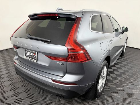 Used 2019 Volvo XC60 T5 Momentum w/ Premium Package AWD/4WD image 9