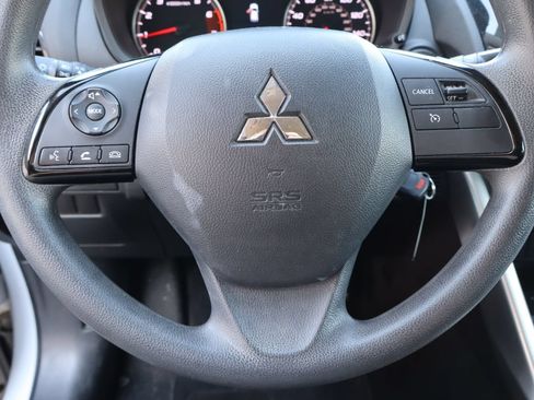 Used 2022 Mitsubishi Eclipse Cross LE AWD/4WD image 10