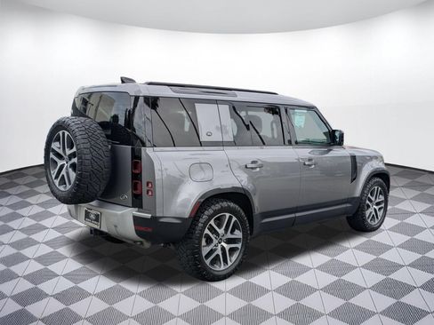 Used 2020 Land Rover Defender 110 HSE AWD/4WD image 5