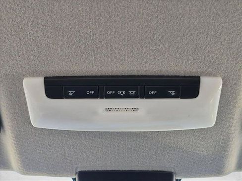 Used 2023 Nissan Kicks SV w/ Interior Electronics Package FWD image 24